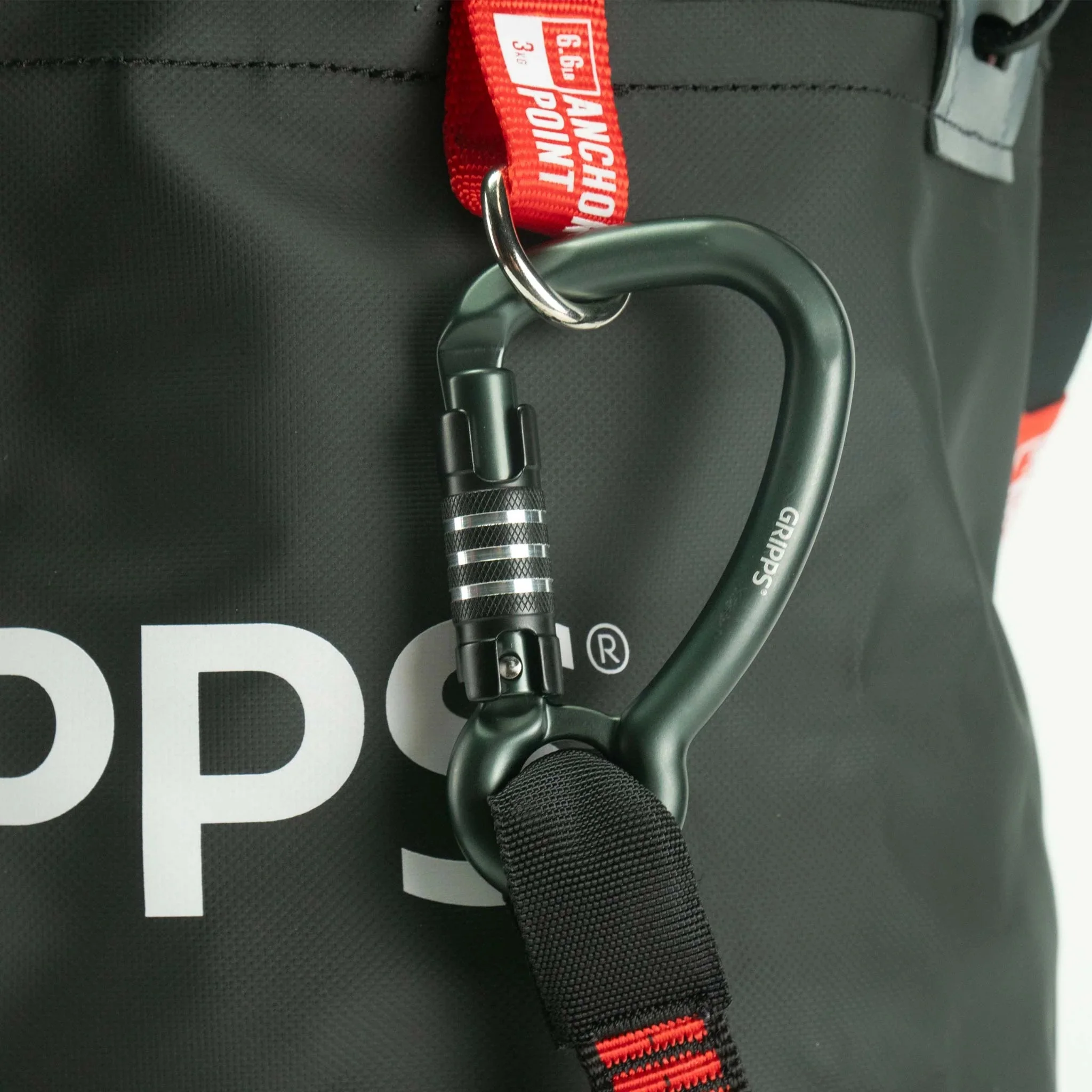 Bungee Tether Triple-Action Carabiner - Image 5
