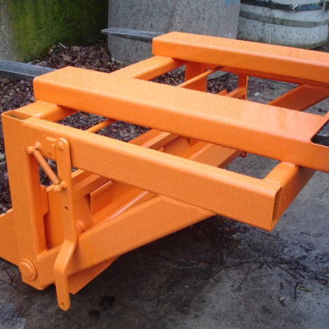 Fork Mounted Underslung Scoop - Image 2